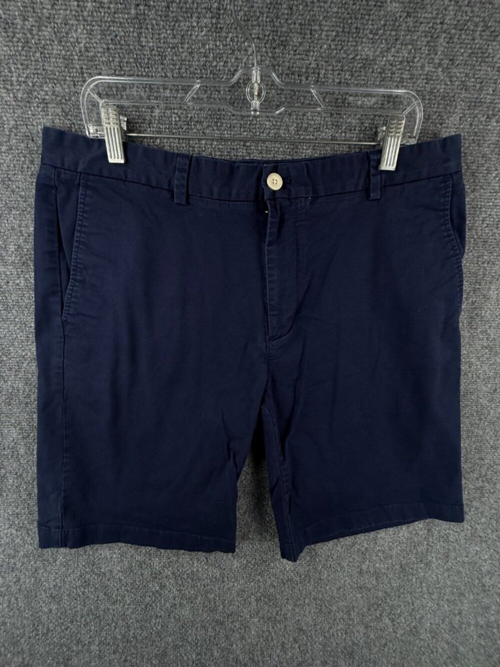 Vineyard Vines Navy Blue Men Shorts Size 36 Cotton Chino Spandex Adult Preppy